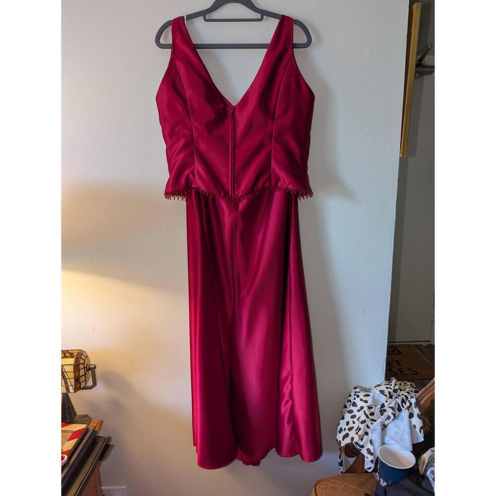 Dessy Collection Maroon Satin Gown Size 16 - Picture 5 of 6